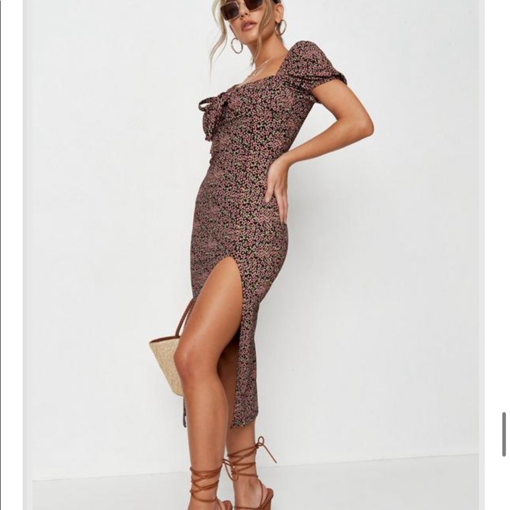 Floral mid dress with slit